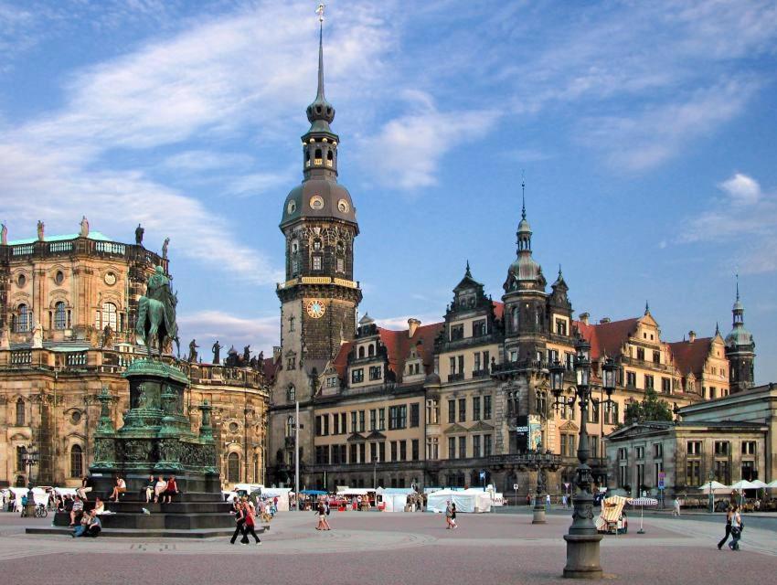 Schones Zimmer Naher Bahnhof Neustadt Dresden Zentral Wlan Eksteriør billede